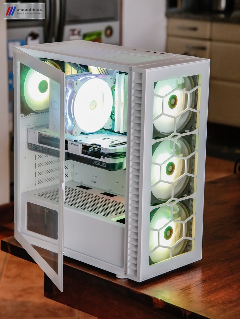 Tour Kolink Observatory HF Blanche i5 14500 et RTX 4070 SUPER Asus DUAL White Edition