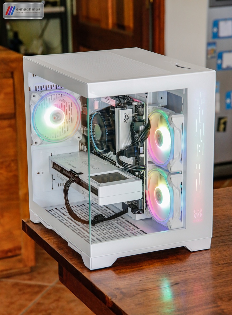 Cube compact M.RED Crystal Sea mini i5 14400F / RTX 4060Ti