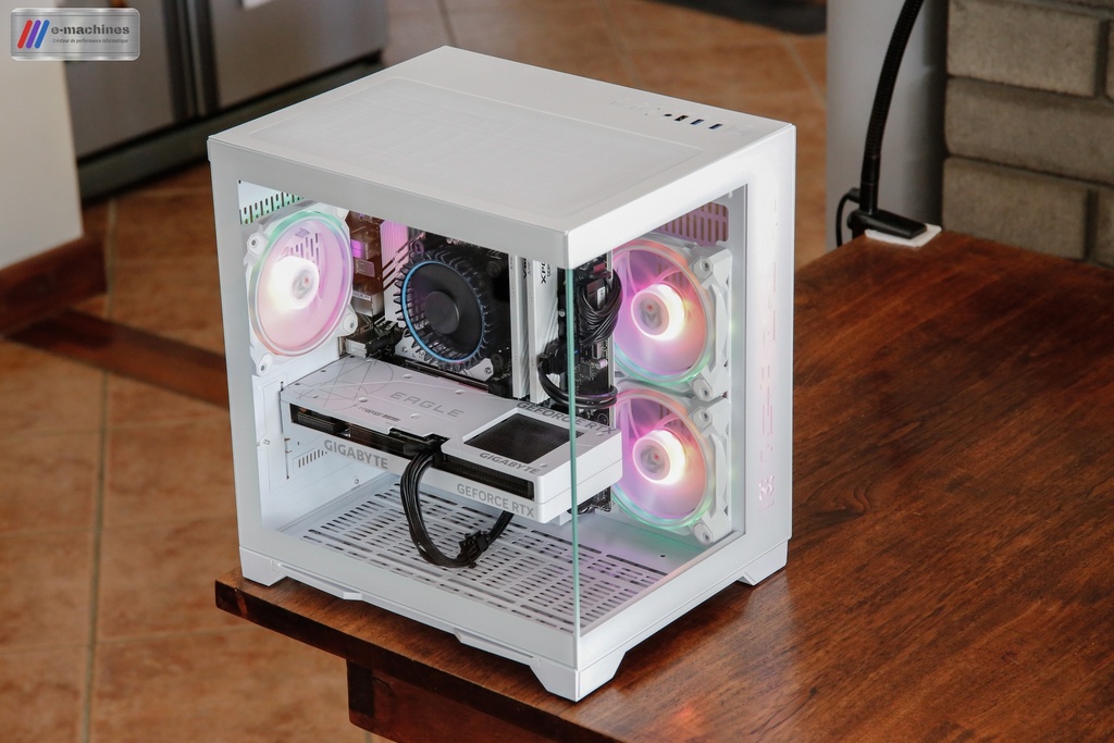 Cube compact M.RED Crystal Sea mini i5 14400F / RTX 4060Ti